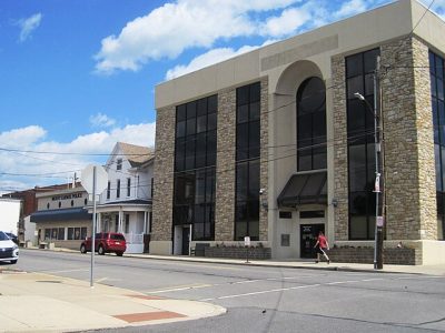 Mt._Carmel_Borough_Hall_and_police_station,_June_2024